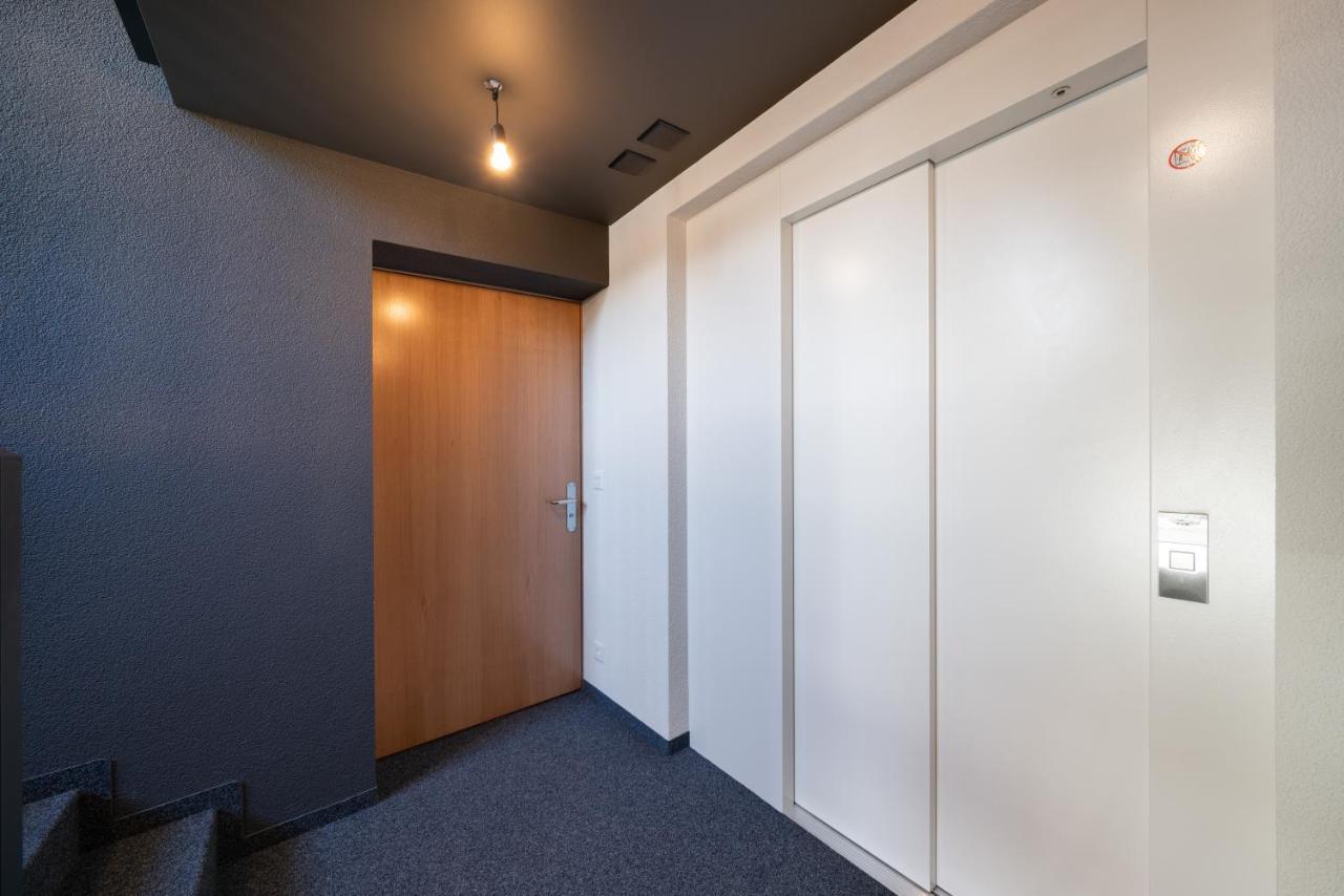 Moderne Neubauwohnung In Wilderswil Exteriör bild